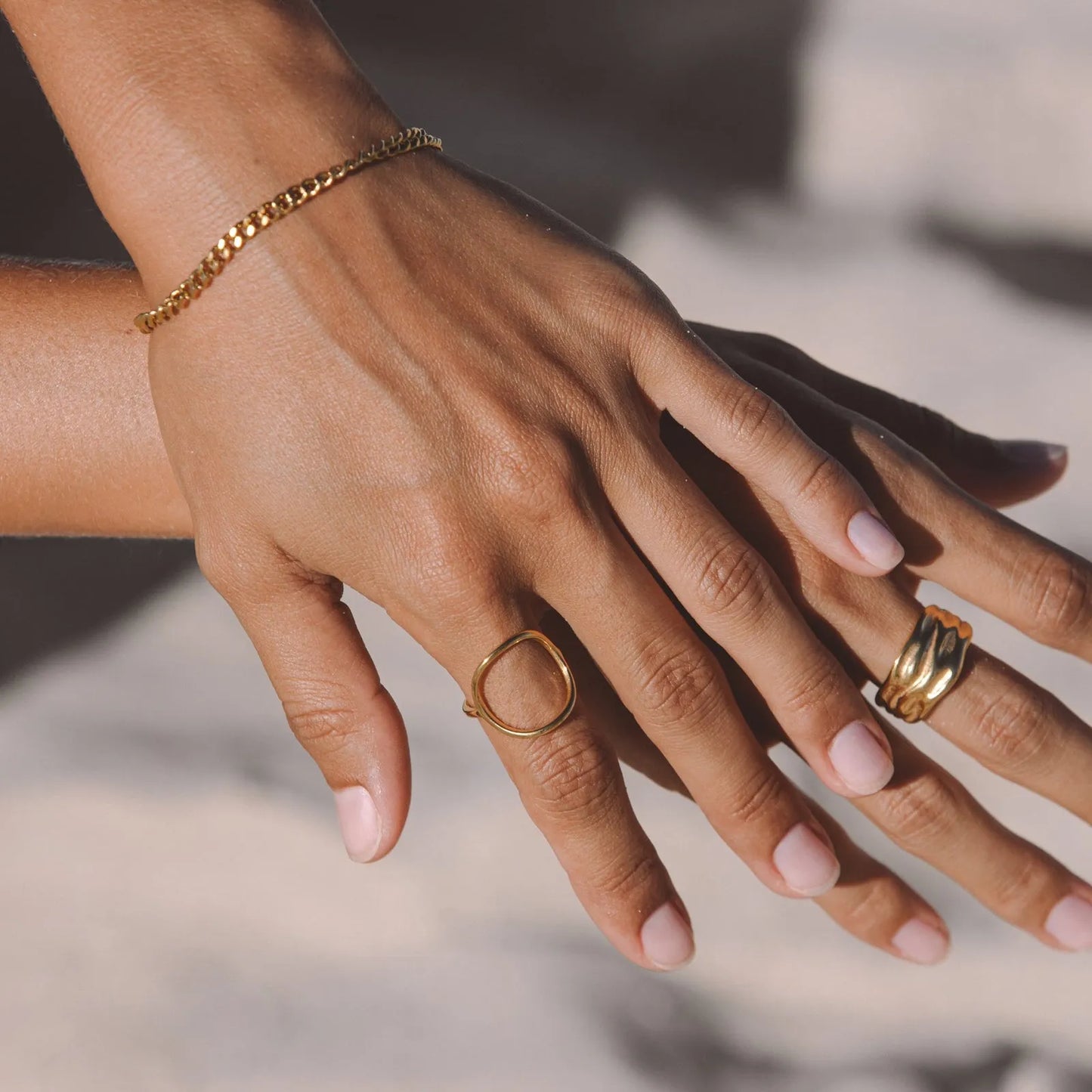 Anillo Oval "Bahía"